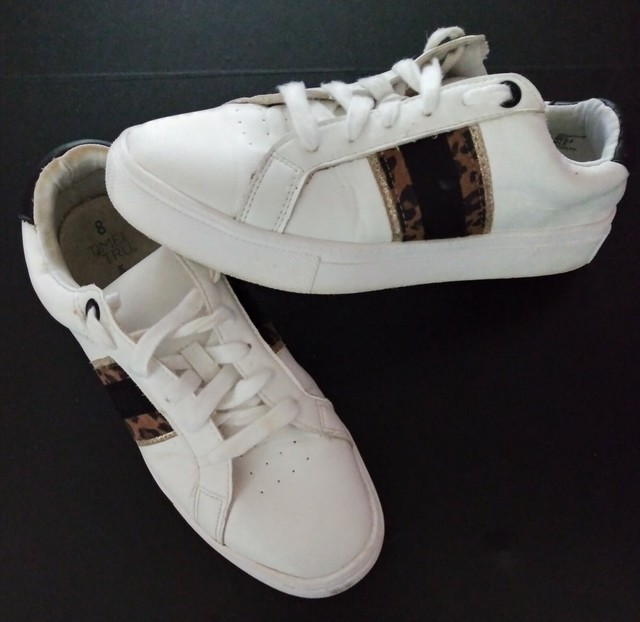 black leopard print skechers