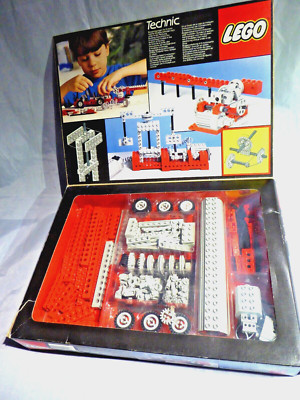 Lego Technik 8055 Universal Set m. 4,5 Volt Batteriemotor  OVP+OBA 230 Teile '86