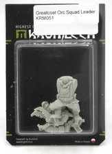 Kromlech KRM051 Greatcoat Orc Squad Leader Orc War II Ork Officer with Crusher