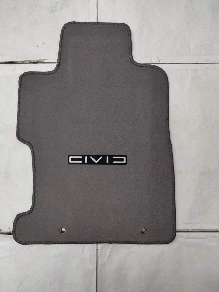 Alfombrilla de nailon gris con emblema para Honda Civic 2 4 puertas 06-11 Foto 2 de 4