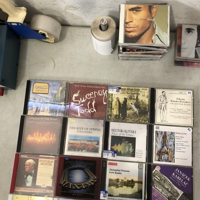 LOT of 16 CDs -CLASSICAL  TCHAIKOVSKY  MAYDN  CHOPIN  BACH  MOZART  HAYDN  MORE