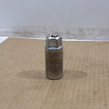 Vintage Crescent 3/8" drive 13/16" 6pt Spark plug Socket Taiwan