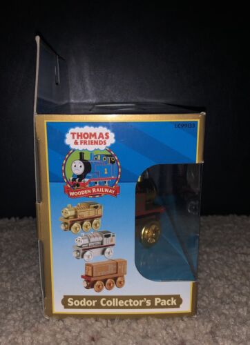 2006 Thomas & Friends Sodor Collector’s Pack - Gold Thomas, Silver Percy, Bronze - Picture 4 of 6