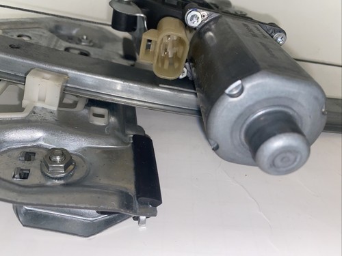 AcDelco Regulator RH 2003-2004 Cadillac Cts, 15277679 OEM - Picture 11 of 11