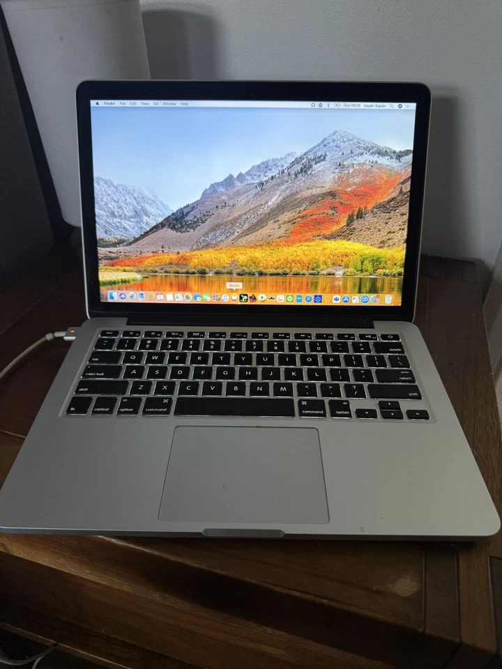 Apple MacBook Pro with Retina display 13" Laptop - ME864LL/A..., photo 1 of 5