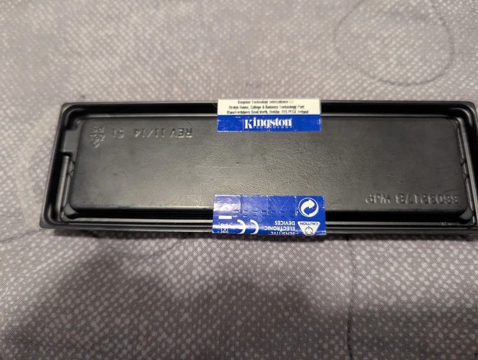 New Sealed Kingston 8GB PC RAM Memory Sticks KCP424NS8/8 - Free Shipping - Image 3 of 3