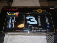 Revell Select Dale Earnhardt 2001 3 Goodwrench Oreo 1/24 Chevy Stock Car Ltd