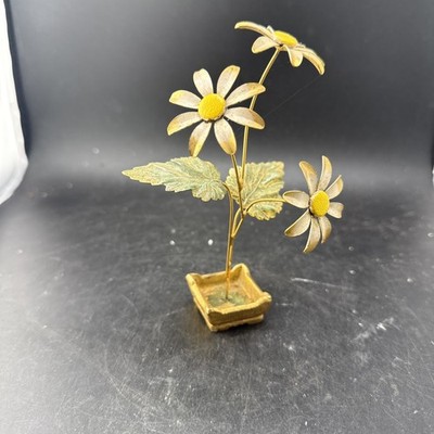 Vintage Enamel And Brass Daisys 
