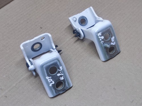 Par de bisagras puerta trasera izquierda peugeot 208 2014 usadas originales - Imagen 7 de 9