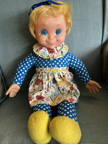Vintage 1967 Mattel Mrs. Beasley TALKING Doll. New Spring Skirt and Collar.