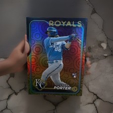 2024 Topps Series 2 - Logan Porter #666 Holiday (RC)
