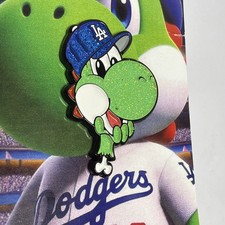 Fitted Fire Dodgers Yoshi Hold Your Head Pin New Mario Galaxy Pack Pin