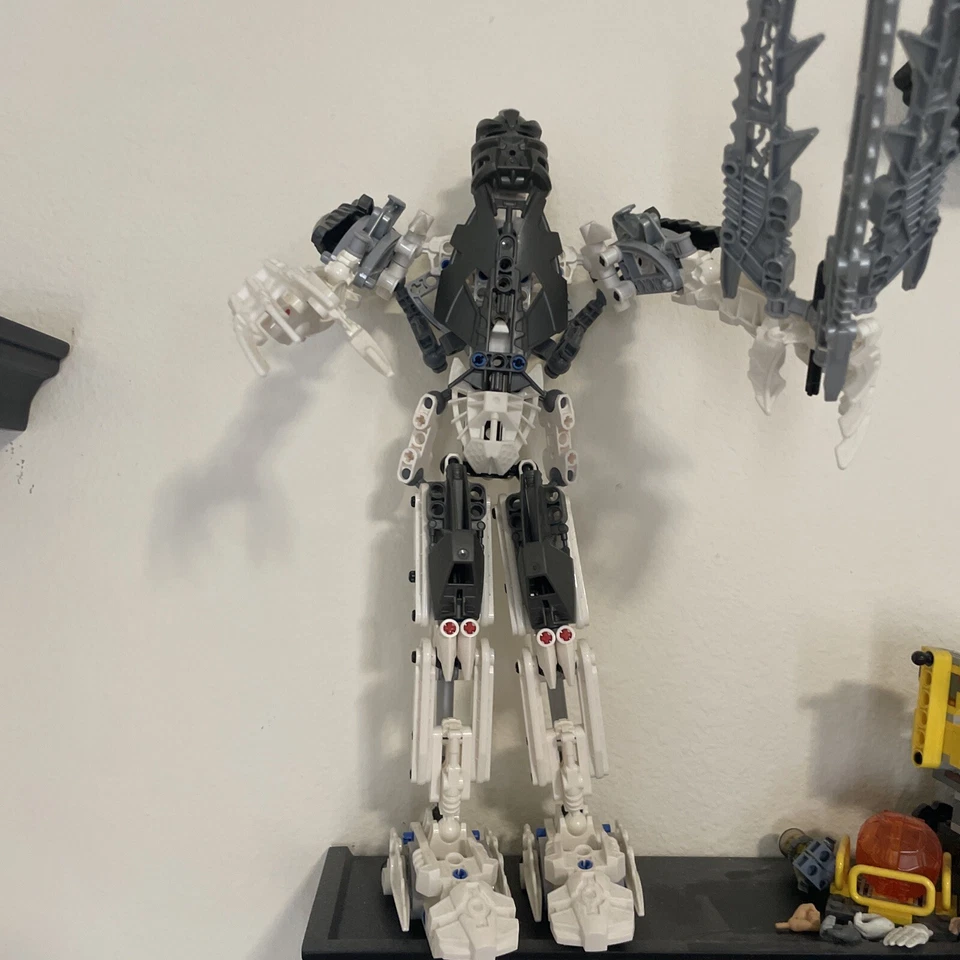 Takanuva | Bionicle Reviews Wiki | Fandom Please Read* - Image 3 of 4