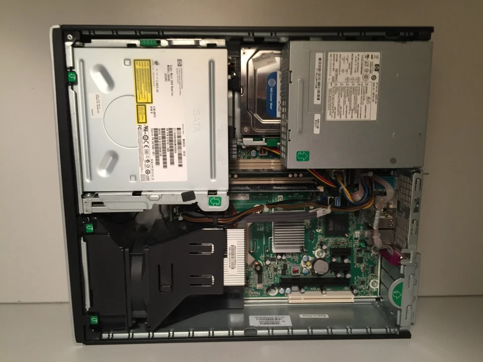 HP Desktop Computer Dual Core 3.0GHz 4GB DVDRW Parallel Port Win XP Pro 32bit - Image 4 of 4