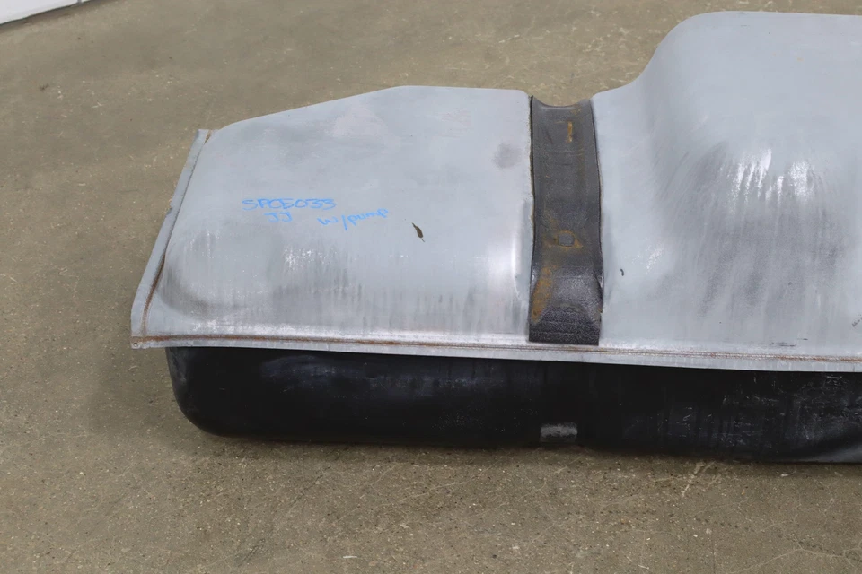 1993 Chevy K2500 GMT400 6.5L Turbo Diesel 25 Gallon Fuel Tank with Sender OEM - Изображение 3 из 4