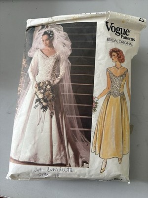 Cut/complete Vogue Patterns Bridal Dress Original Sewing Pattern for Women
