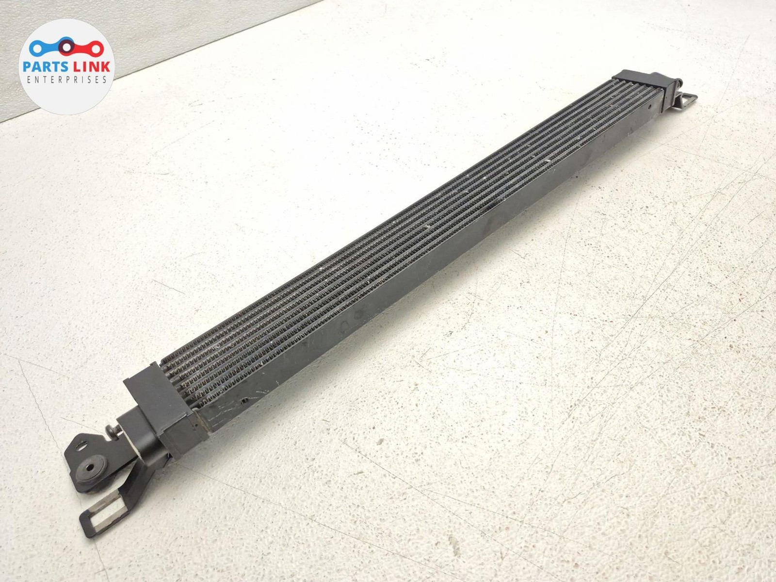 2016-20 BENTLEY BENTAYGA TRANSMISSION RADIATOR OIL COOLER EXCHANGER 6.0L W12 636