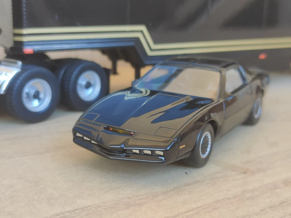 GMC General 1980 Firebird KITT Norev Modellino Camion Americano Altaya 1/43 - Immagine 4 di 4