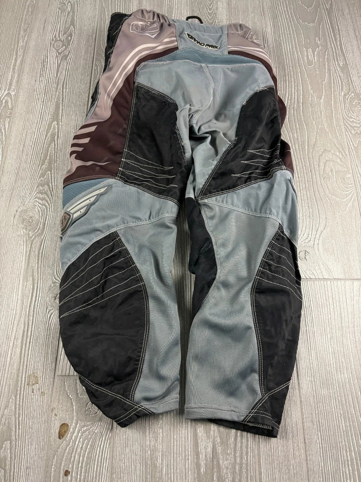 Pantalones de aire Troy Lee Designs GP Pro adulto 30 gris blanco entrepierna 23 equitación Foto 3 de 4