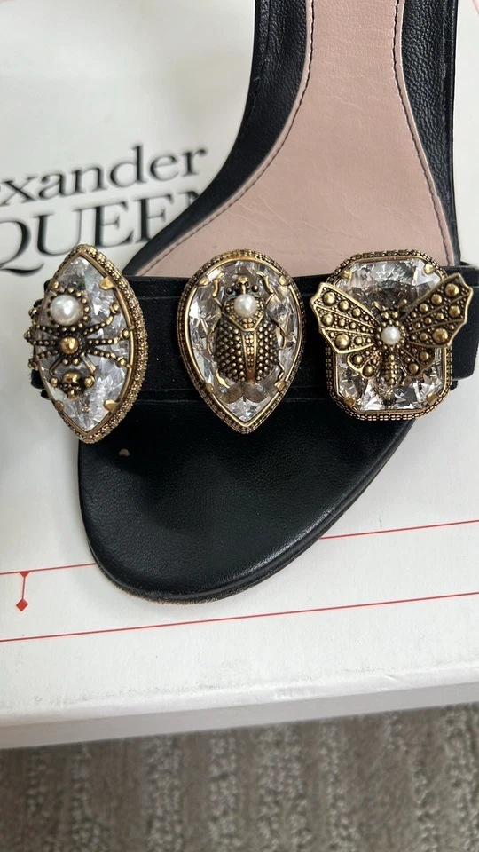 Tacones de gala Alexander McQueen Foto 3 de 4