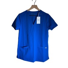 NWT FIGS Casma Three Pocker V-Neck Scrub Top in Slate Blue S