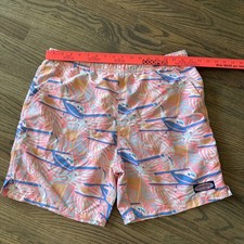 Vineyard Vines Shorts Mens Small Board Shorts Swimwear Swim Trunks Lightweight