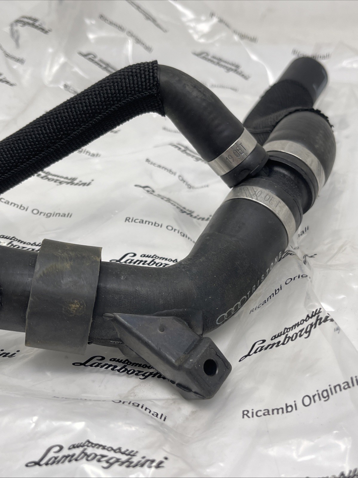 OEM Lamborghini Huracan Coolant Hose Water Pipe 4S0819342A, ME94S0819342A, New