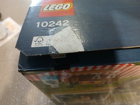 Lego 10242 Mini Cooper set new with opened box , check the description & pics