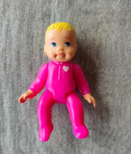 Vintage Fisher Price Loving Family Dollhouse BABY Toys R Us Exclusive Doll