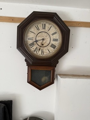 This Antique Clock Was Made In Connecticut Measures Roughly 27 X18 ￼