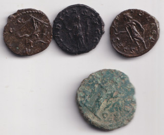 INICIO SUBASTA 1€. 4 MONEDAS ROMANAS NO IDENTIFICADAS BRONCE MEJOR 19MM O MÁS GRANDE [14]