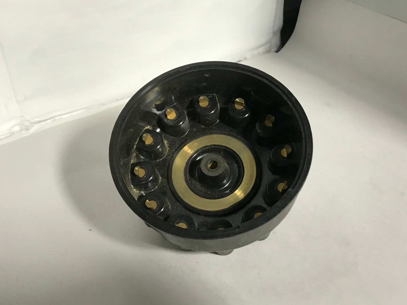 VINTAGE NEW OLD STOCK 12 CYLINDER DISTRIBUTOR CAP eBay