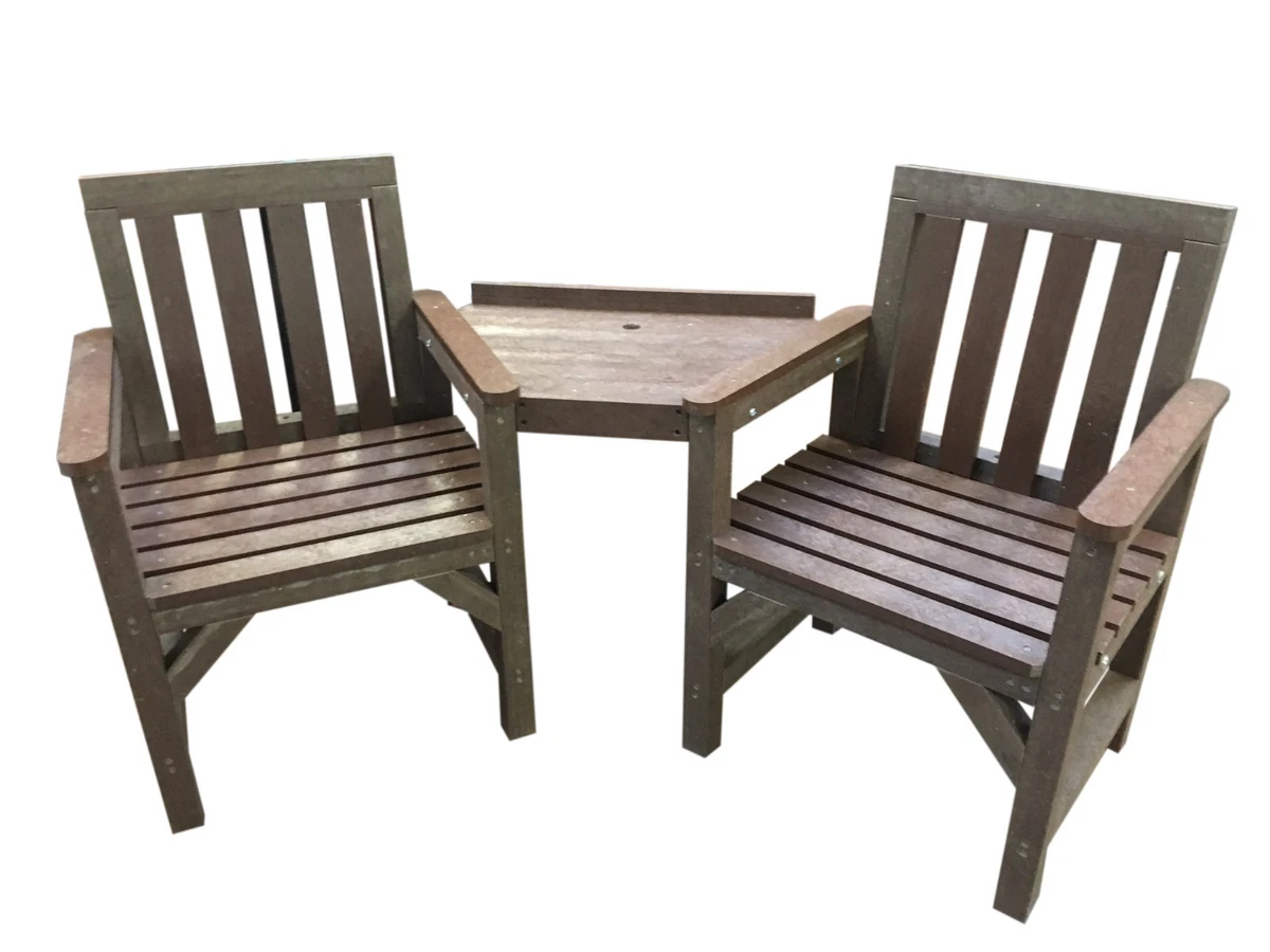 Plastic garden love seat deals