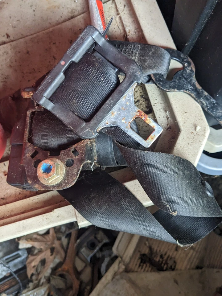 Cinto de segurança Saab 900,9-3 1995-2003 conversível FRENTE DIREITA - Imagem 2 de 4