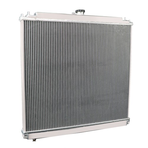 3 Row Radiator For Nissan Navara D40 Pathfinder R51 YD25 2.5 Diesel 2005-12 05 - Picture 9 of 10
