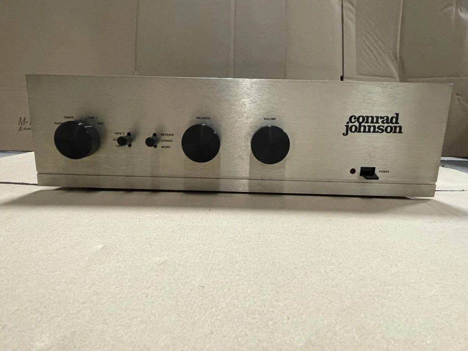 Conrad-Johnson PV-3 Vakuumröhren-Vorverstärker Gebraucht - Bild 3 von 4
