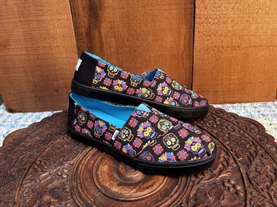 Dia de Los Muertos TOMS Shoes, Glow in the Dark Women s Size 7 New With Tags