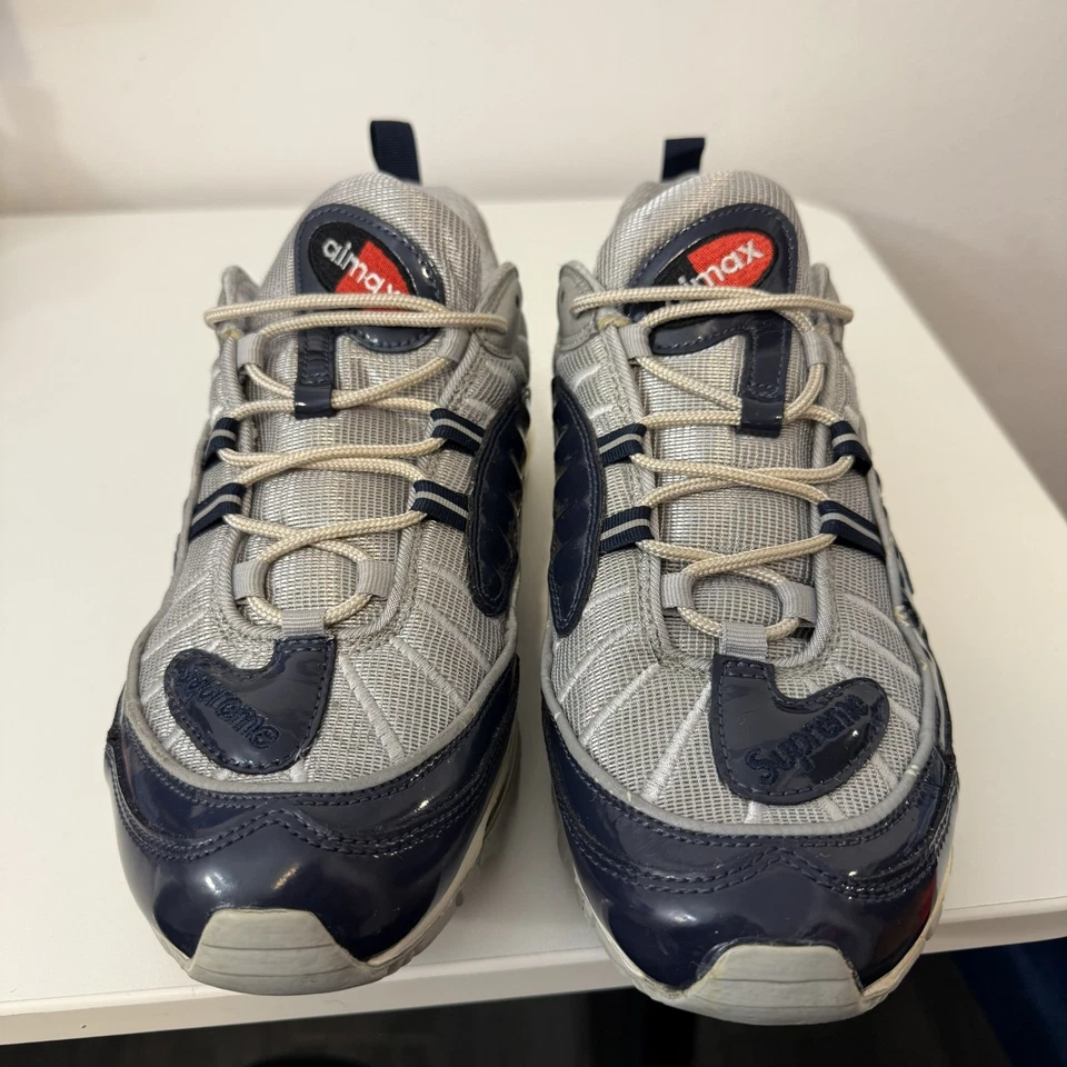 Size 11 - 2016 Nike Supreme x Air Max 98 Obsidian - 100% Authentic - Image 4 of 4