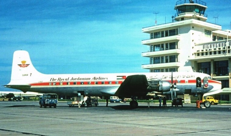 Alia The Royal Jordanian Airline DC-7 JY-ACP Beirut 1964 postcard