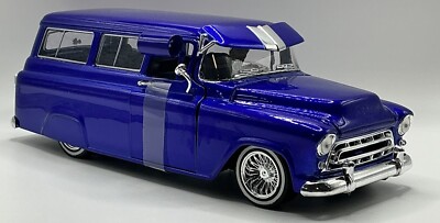1957 Chevy Suburban 1:24 Scale Die-cast STREET LOW JADA COOL