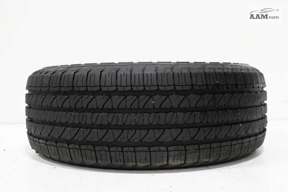 Jeep Grand Cherokee 2011-2023 neumático de rueda R20 265/50 107T Goodyear Fortera OEM Foto 4 de 4