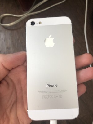 Apple iPhone 5 - 16GB - White & Silver (Unlocked) A1428 (GSM) | eBay