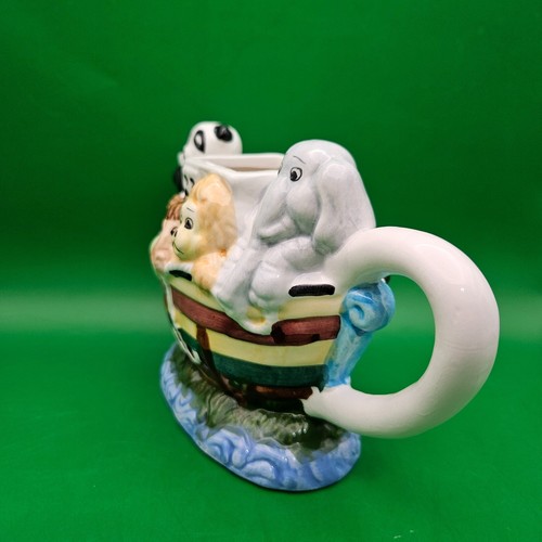 Noah's Ark Themed Ceramic Cookie Jar and Teapot without Lid - Picture 11 of 17