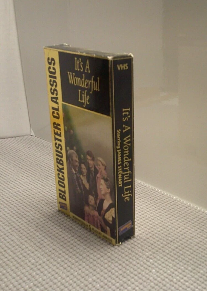 It's A Wonderful Life Blockbuster Video Classics, VHS 1992, Used. - Image 4 of 4