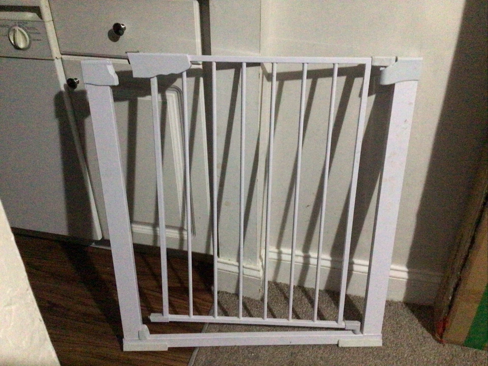 Infant Extra Tall & Wide Safety Baby Gate for Hallways, Door Ways & Stairs - Image 4 of 4