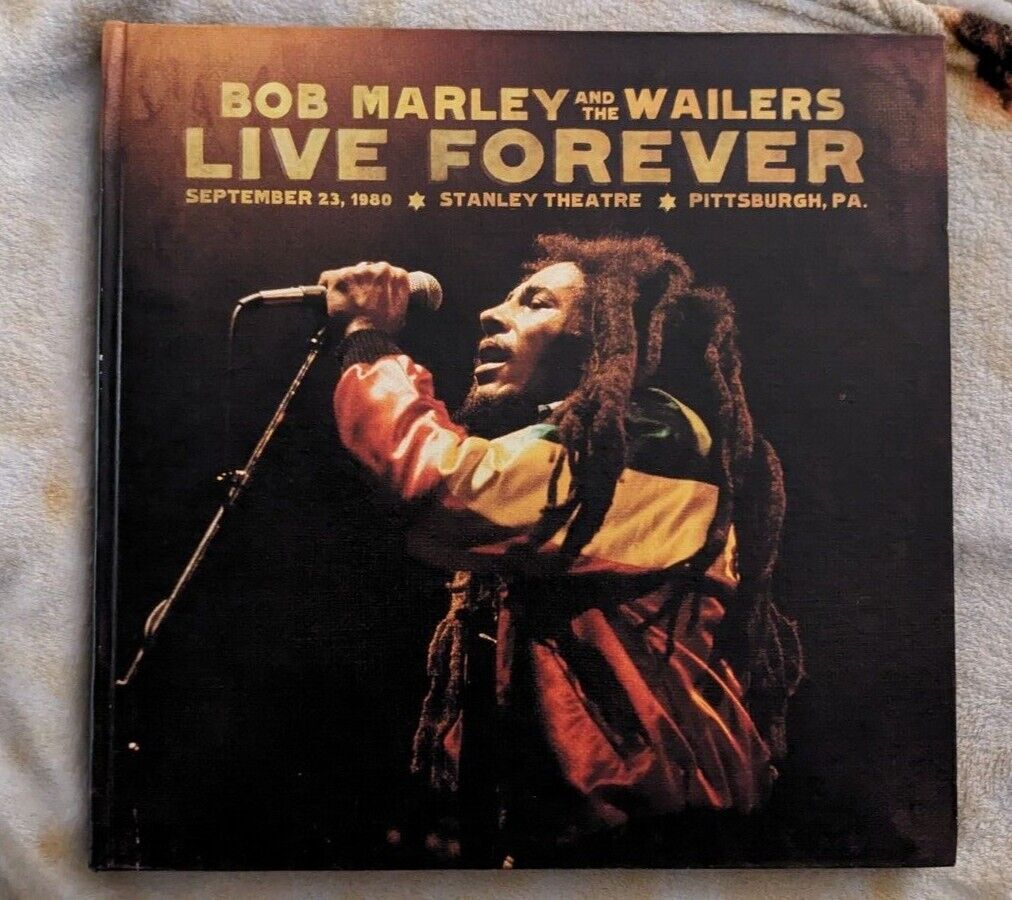 Near Mint DELUXE BOX SET 3 VINYL LPs+2 CDs Bob Marley &The Wailers Live Forever