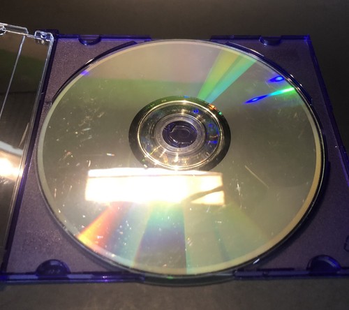 Resident Evil 5 Xbox 360 Disc Only Tested Video Game Horror - Picture 3 of 3