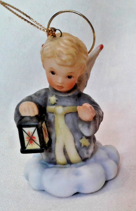Goebel Berta Hummel 2000 Hallmark Gold Crown Porcelain Angel Ornament