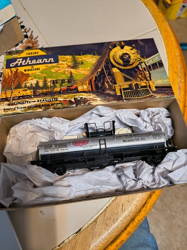 Coche cisterna química ATHEARN #1553 DuPont 42' #3246 H.O. construido KADEES BONITO | Zustand: Used