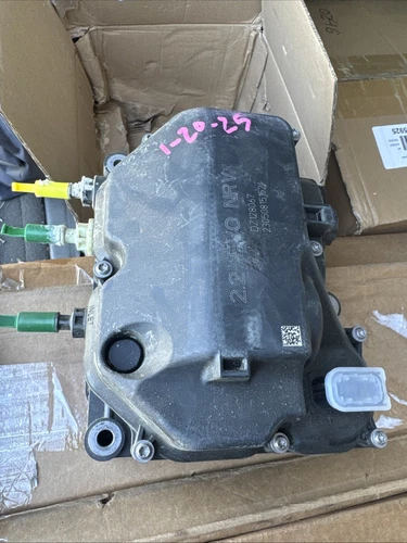 John Deere DEF Dosing Unit Pump DZ121770 / DZ128067